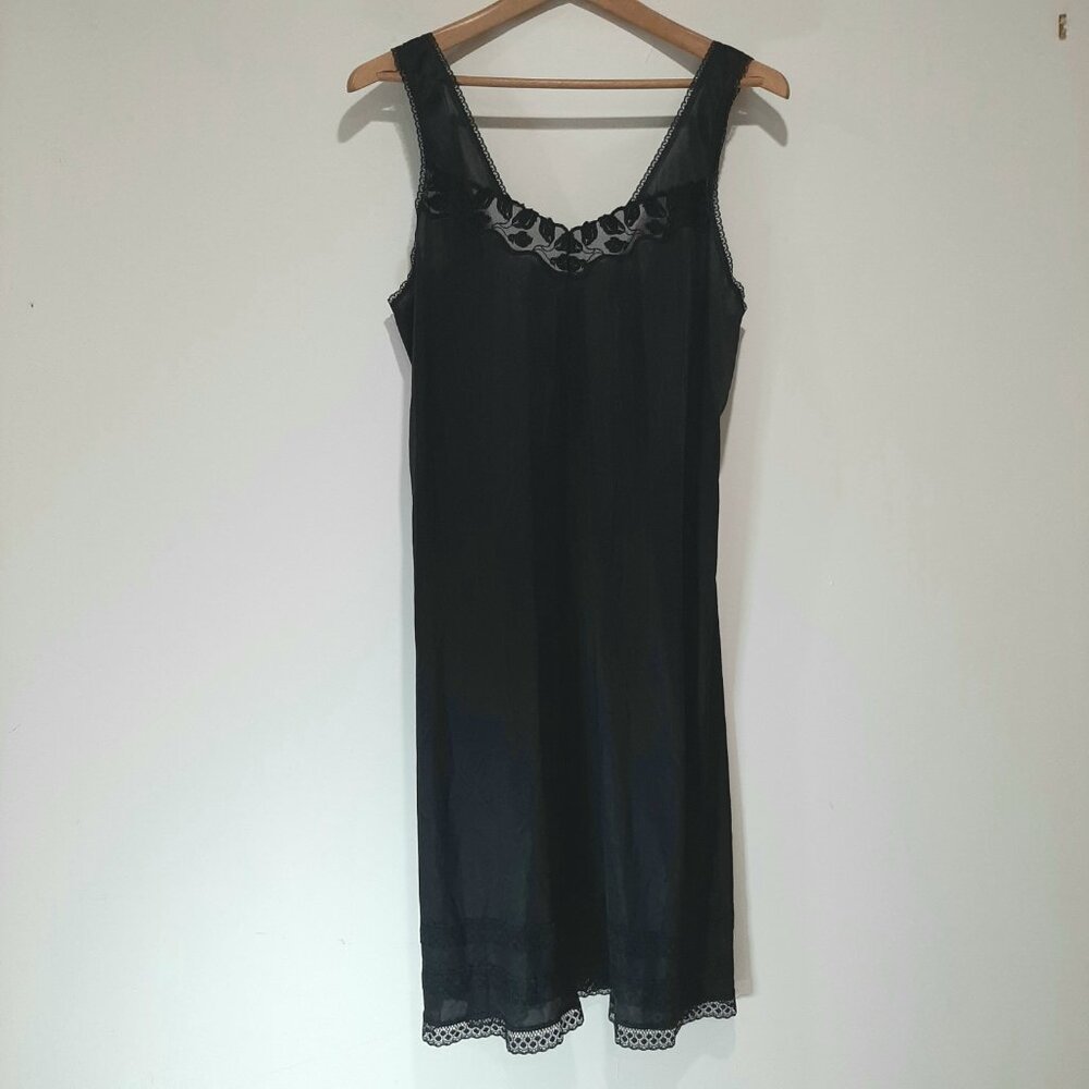 Vintage embroidered applique lace 70's retro glam old money slip nightgown dress - Picture 3 of 15